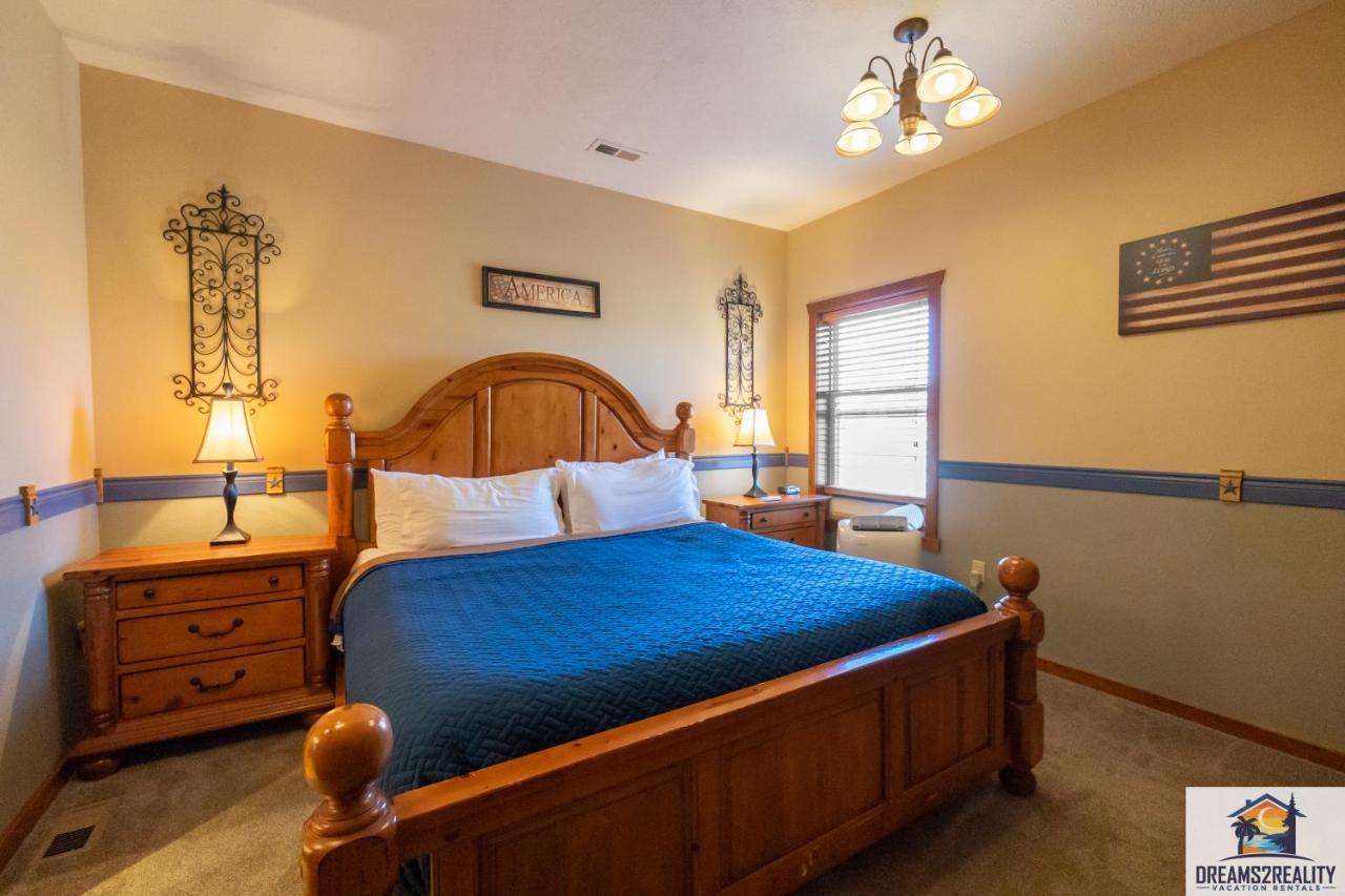 Forest Heights Lodge - 6Br - Pool Table - Near Silver Dollar City - Free Tickets Included Брэнсон Экстерьер фото