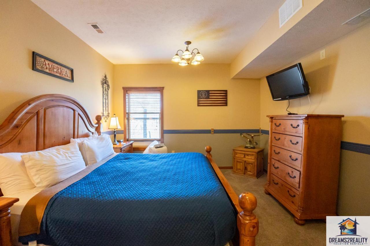Forest Heights Lodge - 6Br - Pool Table - Near Silver Dollar City - Free Tickets Included Брэнсон Экстерьер фото